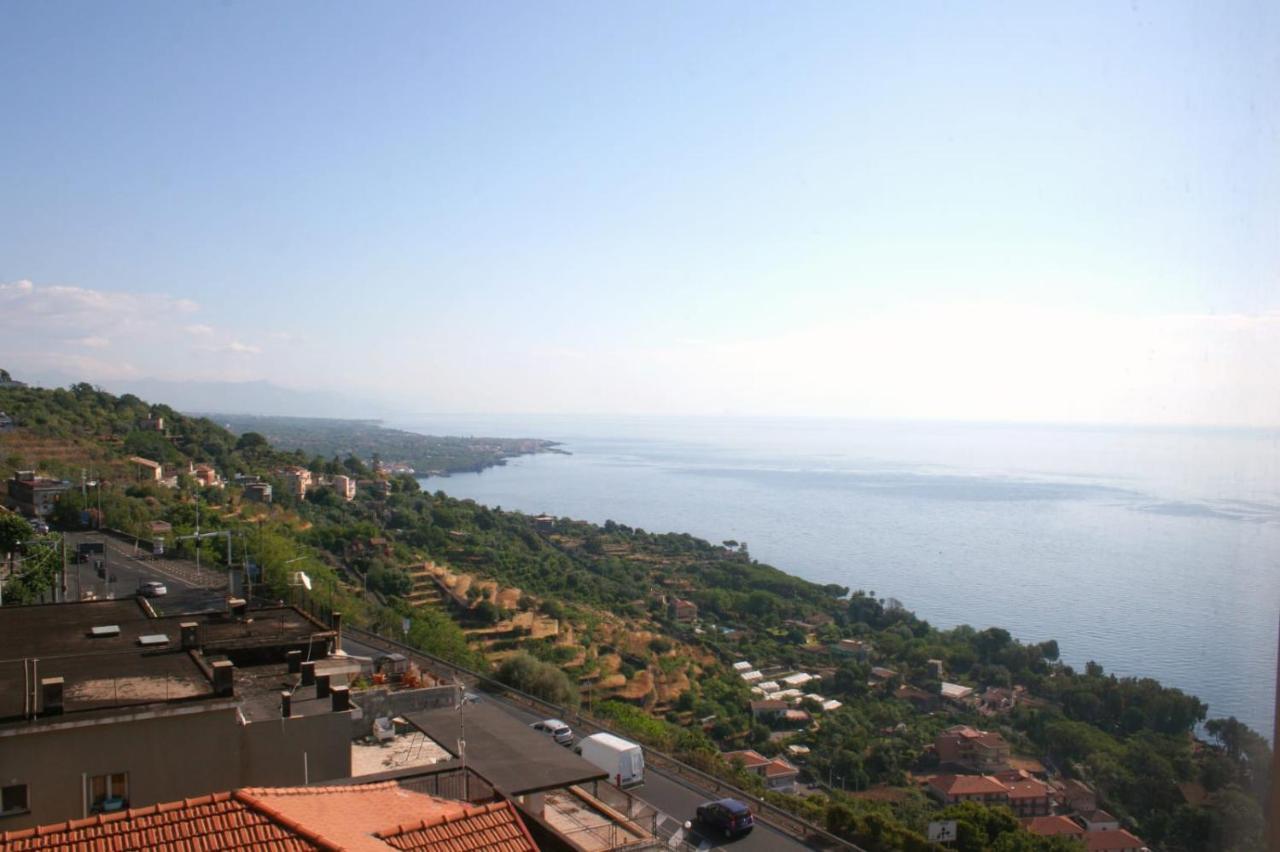 Apartament Il Balcone Di Galatea Acireale Zewnętrze zdjęcie